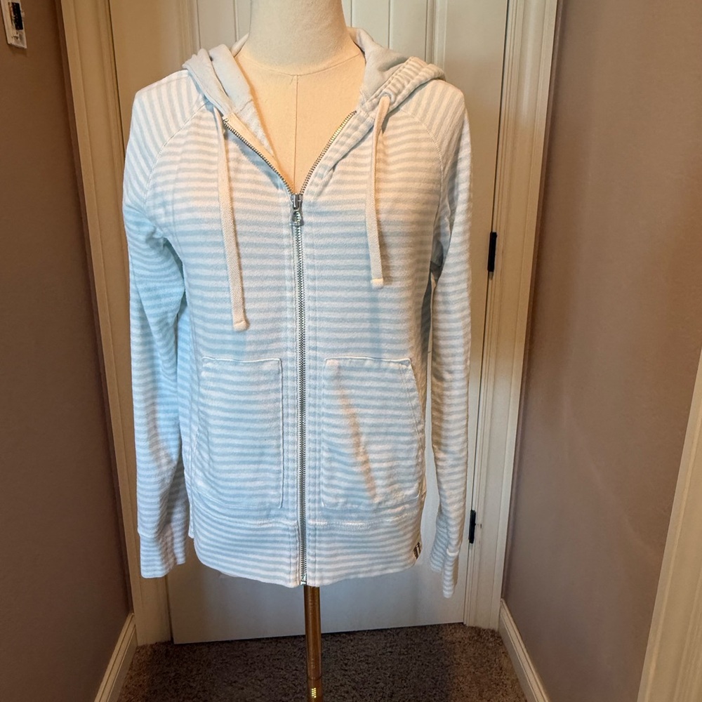 GAP Light Blue and Cream Knit Sweater